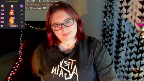 Elina  online show from 10-11-25, 10:30