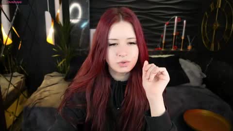 Lily online show from 04-21-26, 07:36