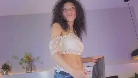 Snapshot of lily_obsession chatting on 05-03-26, 02:12 lily_obsession online show from 05-03-26, 02:12