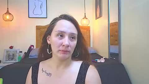 Snapshot of lily_sanderss chatting on 12-15-25, 01:37 lily_sanderss online show from 12-15-25, 01:37