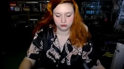 Alice online show from 10-10-25, 02:38