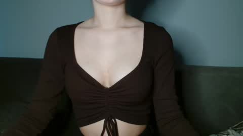 small lily online show from 04-01-26, 04:15