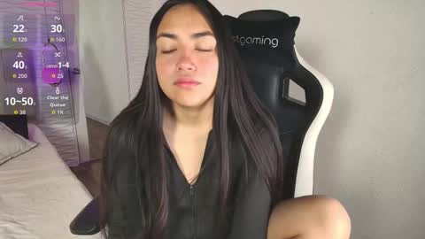 lily_waist online show from 10-18-25, 11:11