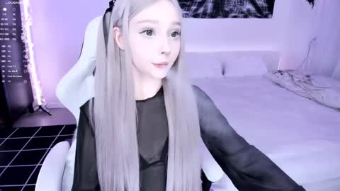 Lily online show from 03-06-25, 03:35