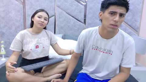 Snapshot of lily_y_finn chatting on 11-22-25, 12:37 LYLY Y FINN online show from 11-22-25, 12:37