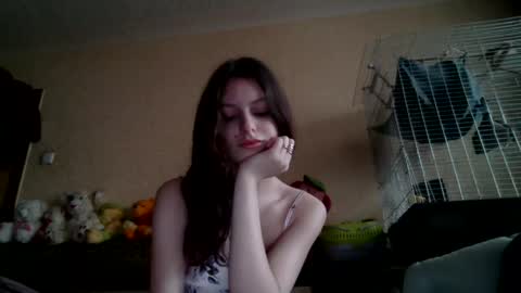 lilycandy_ online show from 02-04-25, 12:11