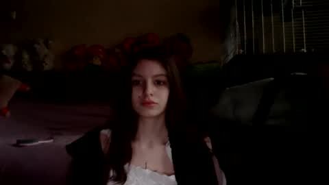 lilycandy_ online show from 02-05-25, 12:17