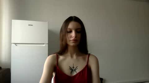 lilycandy_ online show from 02-21-25, 09:34