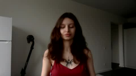 lilycandy_ online show from 03-11-25, 09:56