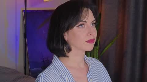 Lily online show from 06-09-26, 05:35