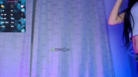 Snapshot of lilylouisee_ chatting on 01-07-25, 12:34 Liliana louise online show from 01-07-25, 12:34