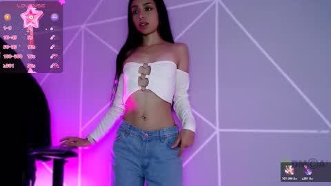 Snapshot of lilylouisee_ chatting on 02-09-26, 10:03 Liliana louise online show from 02-09-26, 10:03