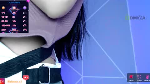 Snapshot of lilylouisee_ chatting on 02-20-26, 06:52 Liliana louise online show from 02-20-26, 06:52