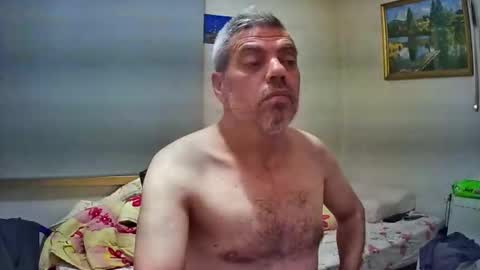 Snapshot of lilylovelyman50 chatting on 05-18-26, 04:07 lilylovelyman50 online show from 05-18-26, 04:07