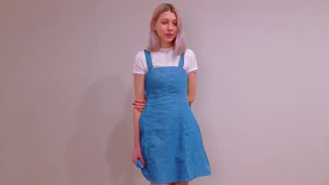 Lily online show from 12-01-25, 02:16