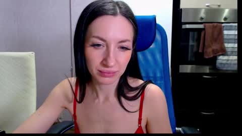 Lily online show from 01-27-25, 04:54