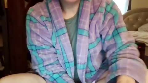 lilypad1981 online show from 11-03-25, 01:01