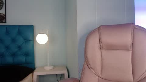 Snapshot of lilyred_ chatting on 07-11-26, 03:31 lilyred_ online show from 07-11-26, 03:31