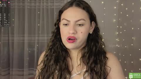 Snapshot of lilyrose1_ chatting on 12-03-25, 06:50 You can call me Li ... online show from 12-03-25, 06:50