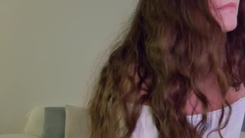 Lily online show from 10-12-25, 03:11