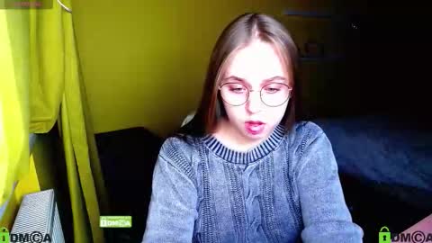 Lily online show from 11-23-25, 03:23