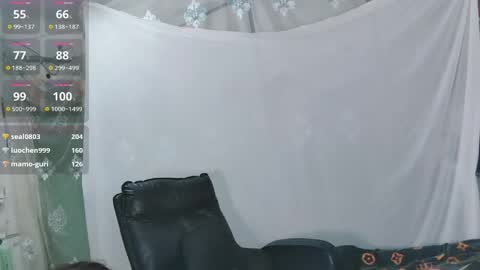 lina968560 online show from 04-18-26, 07:07