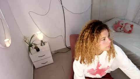 Snapshot of lina_andr chatting on 07-14-26, 05:01 lina_andr online show from 07-14-26, 05:01