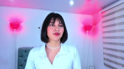  Lina Bedoya  online show from 01-15-25, 02:46