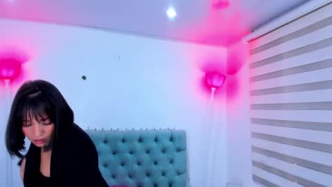  Lina Bedoya  online show from 01-18-25, 02:44