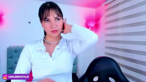  Lina Bedoya  online show from 01-23-25, 05:42