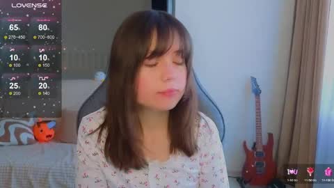 Snapshot of lina_brownie chatting on 02-26-26, 04:11 Lina online show from 02-26-26, 04:11