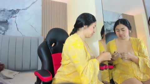 Snapshot of lina_dubois chatting on 12-03-25, 11:52 LINA DUBOIS online show from 12-03-25, 11:52