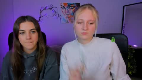 lina_fox12 online show from 10-01-25, 12:55