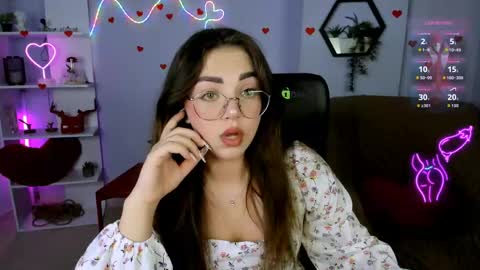 Snapshot of lina_fox12 chatting on 05-05-26, 12:13 lina_fox12 online show from 05-05-26, 12:13