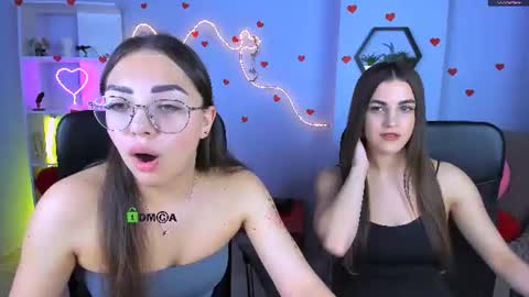 Snapshot of lina_fox12 chatting on 06-11-26, 07:12 lina_fox12 online show from 06-11-26, 07:12