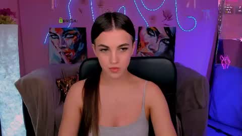 Snapshot of lina_fox12 chatting on 07-08-26, 12:53 lina_fox12 online show from 07-08-26, 12:53