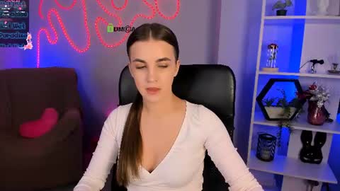 Snapshot of lina_fox12 chatting on 07-22-26, 12:30 lina_fox12 online show from 07-22-26, 12:30