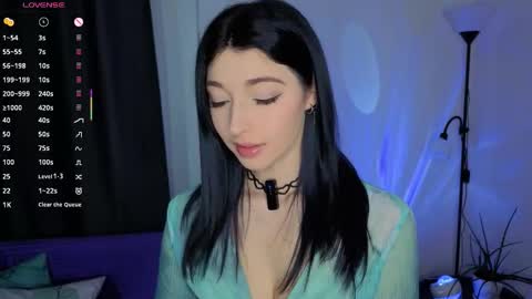 Lina online show from 11-01-25, 07:10