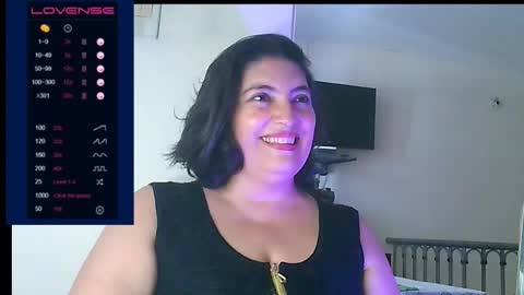 Snapshot of lina_maria99 chatting on 09-15-25, 08:42 Lina Mara99 online show from 09-15-25, 08:42