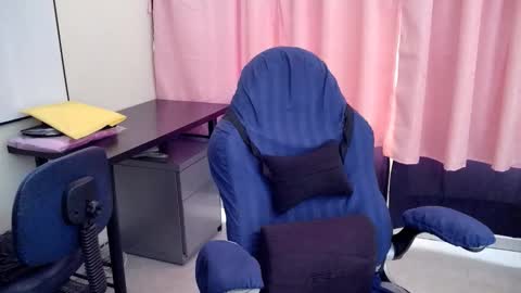 Snapshot of lina_maria99 chatting on 12-20-25, 06:15 Lina Mara99 online show from 12-20-25, 06:15