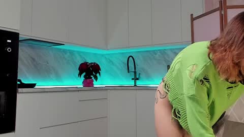 Lina -  online show from 12-07-24, 09:50