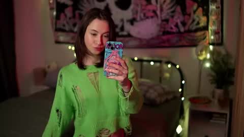 Snapshot of lina_n_kitty chatting on 02-01-26, 03:05 Lina - online show from 02-01-26, 03:05