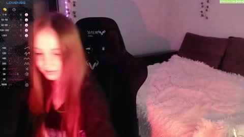 Snapshot of linaandliam chatting on 02-13-26, 07:15 linaandliam online show from 02-13-26, 07:15