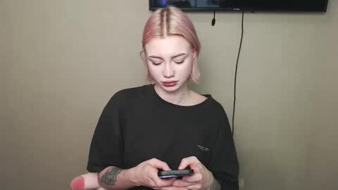 Snapshot of linacute52 chatting on 10-15-25, 09:53 linacute52 online show from 10-15-25, 09:53