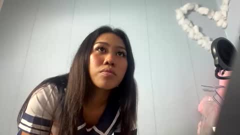 LinaDebie online show from 09-30-25, 07:24