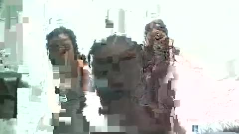 LinaDebie online show from 11-16-25, 03:12