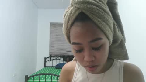 LinaDebie online show from 12-14-25, 10:09