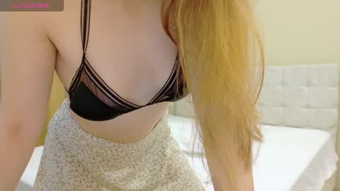 Anna online show from 11-26-25, 02:23