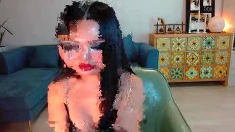 Snapshot of linakimthai chatting on 02-19-25, 05:49 LinaKim online show from 02-19-25, 05:49