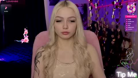 I am Lina online show from 04-06-26, 10:05